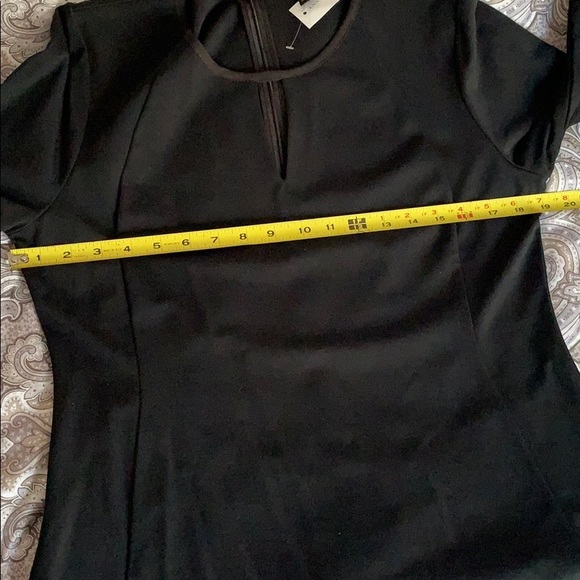 💋Ann Taylor Black Peplum Top - Picture 6 of 7